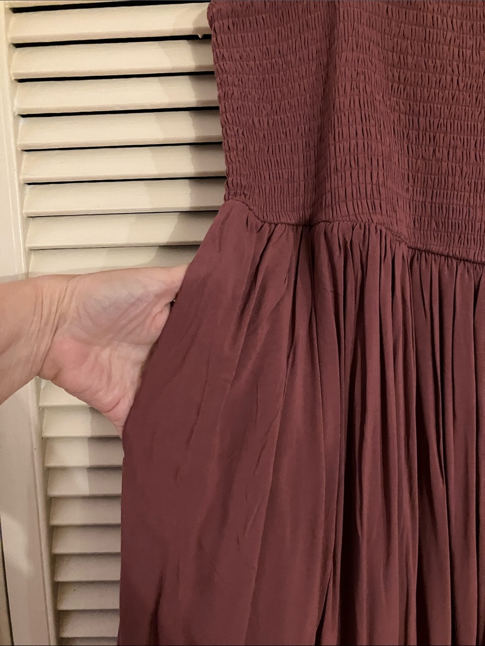 Torrid Size 1 Dusty Mauve Smocked Bodice Ruffle Strap Midi Dress lined - Picture 5 of 10